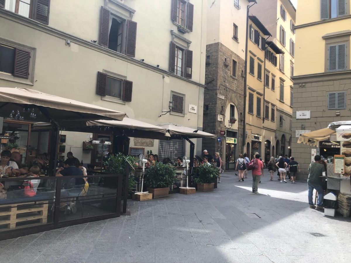 Jungle Suite Mood Behind Piazza Signoria Florence Exterior photo